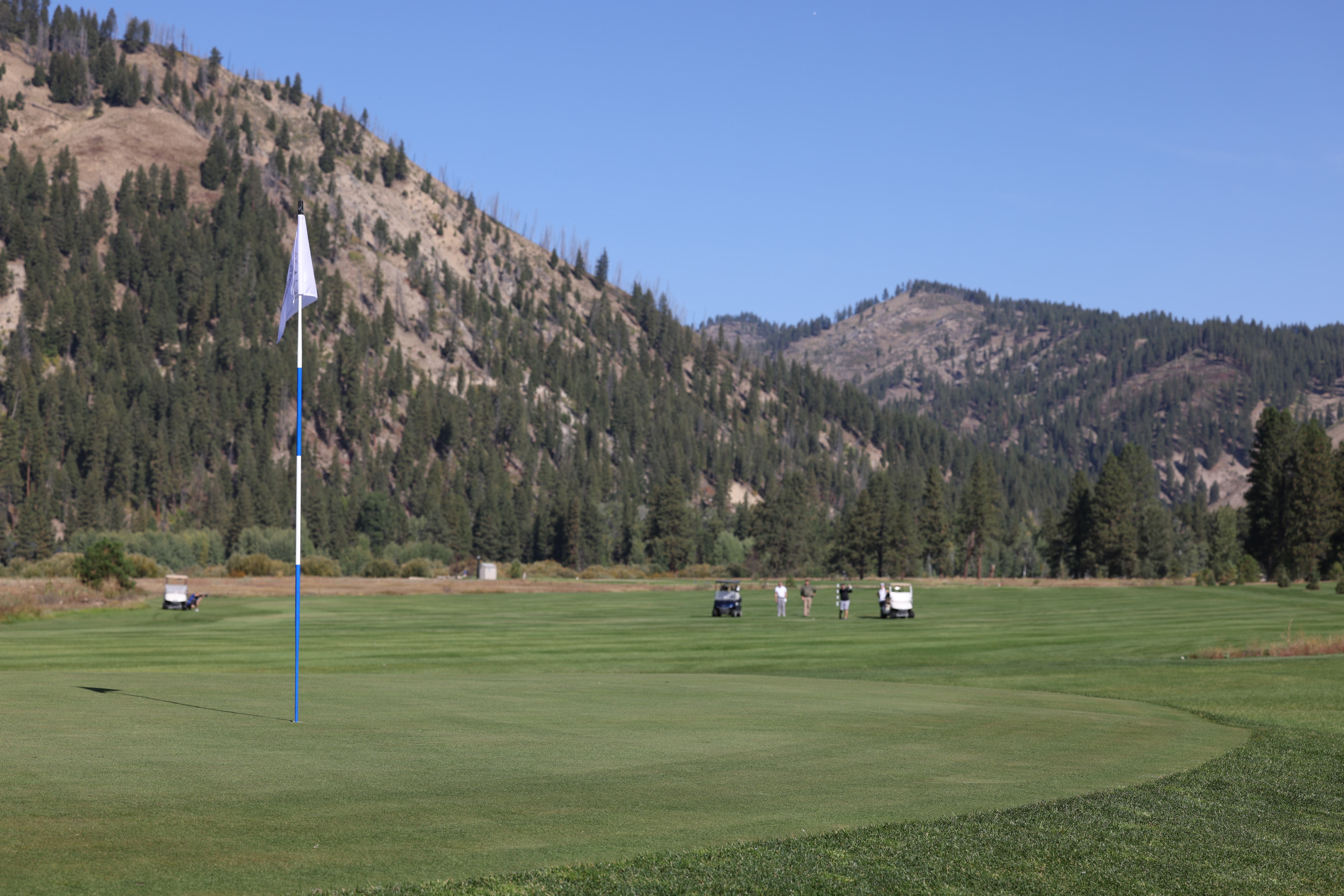Golf course photo