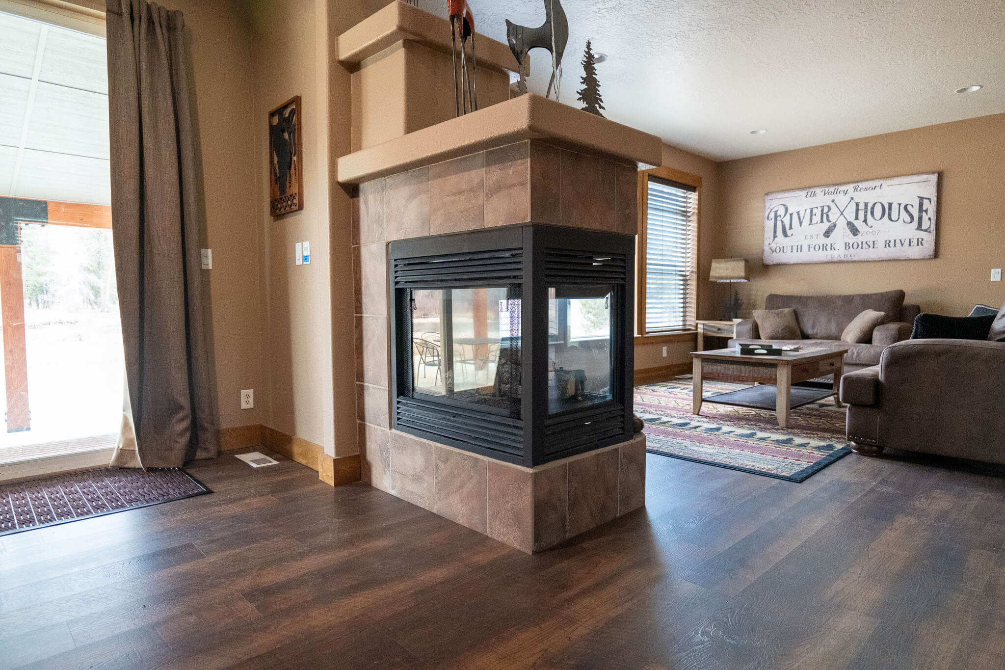 River House exterior view